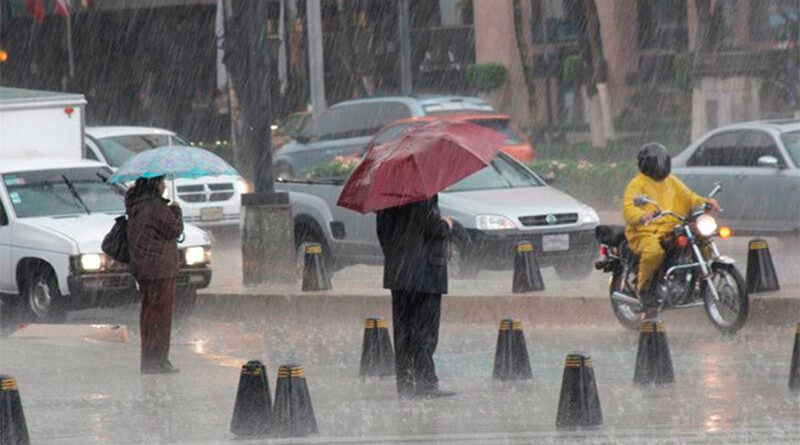 Pronóstico Meteorológico: Lluvias y Ambiente Caluroso en México