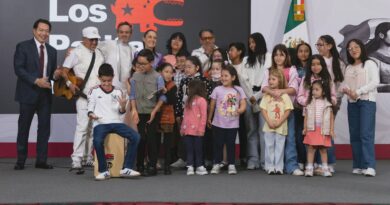Gobierno Federal Refuerza Apoyo a la Niñez con Becas Para Uniformes y Útiles
