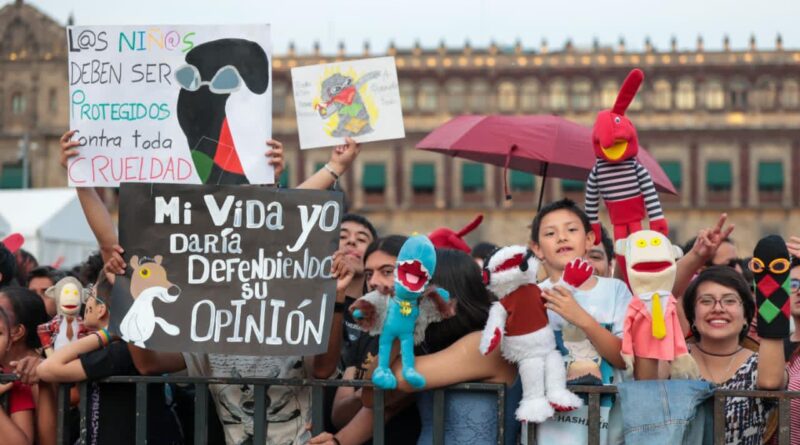 31 Minutos Reúne a Miles de Personas en el Zócalo con Impulso Cultural del Gobierno Capitalino