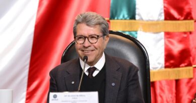 Ricardo Monreal Llama a Preservar la Unidad en Morena