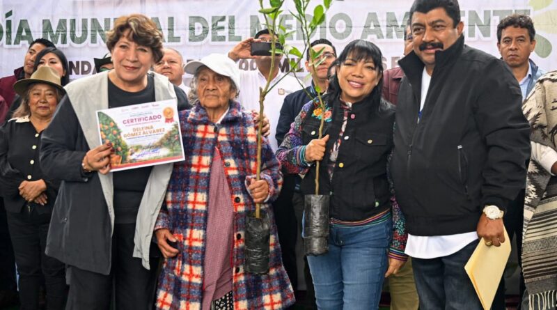 Texcoco Entrega 50 mil Árboles Frutales Para Reforestar el Municipio