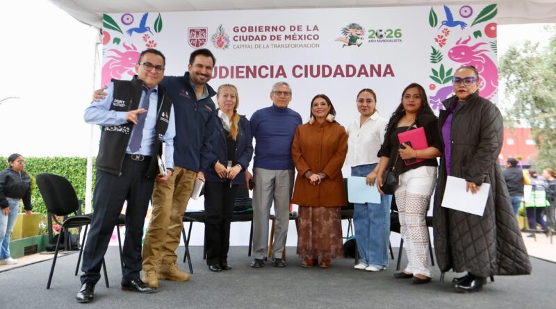 Clara Brugada Atiende a más de 2 mil Personas en Zócalo de Gobierno Ciudadano