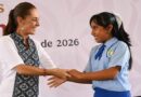 Claudia Sheinbaum Entrega Becas Rita Cetina Para Uniformes y Útiles Escolares