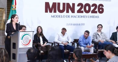 Homero Davis Llama a Jóvenes a Participar en la Vida Política de México