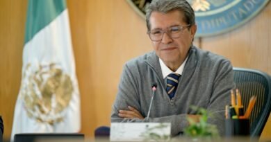 Monreal Llama a Cerrar Filas con Sheinbaum Ante Presiones Exteriores