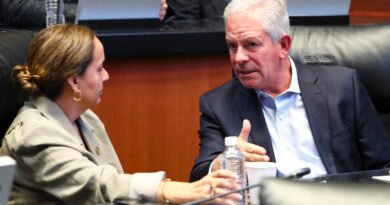 Laura Itzel Refrenda Compromiso con la Soberanía Nacional y los Derechos de las Mujeres