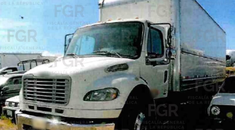 Sentencian a 50 Años de Prisión a Tres Hombres por Robo de Tractocamión en Puebla