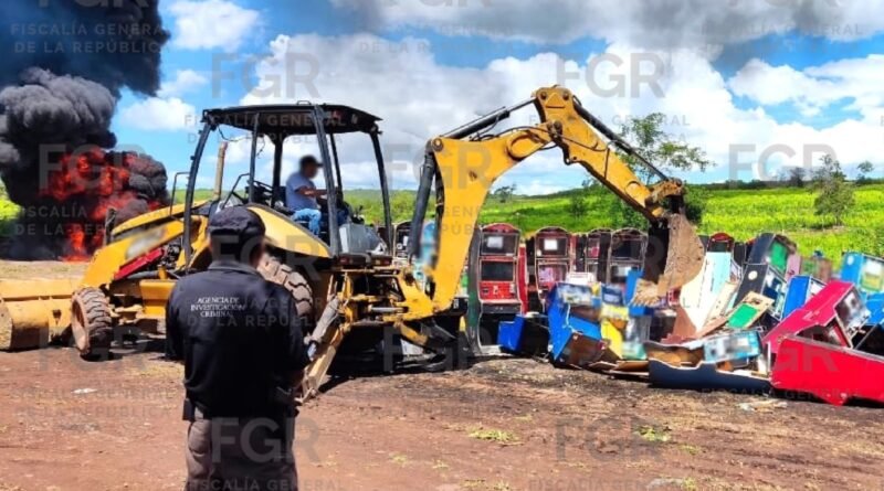Incineran más de Tres Toneladas de Droga en Colima