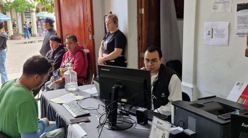 Oficina Móvil del SAT Atenderá a 2 mil 500 Personas en 11 Estados