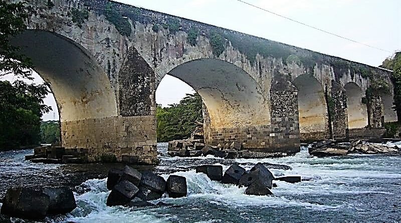 El Puente del Rey no Puede Seguir Esperando